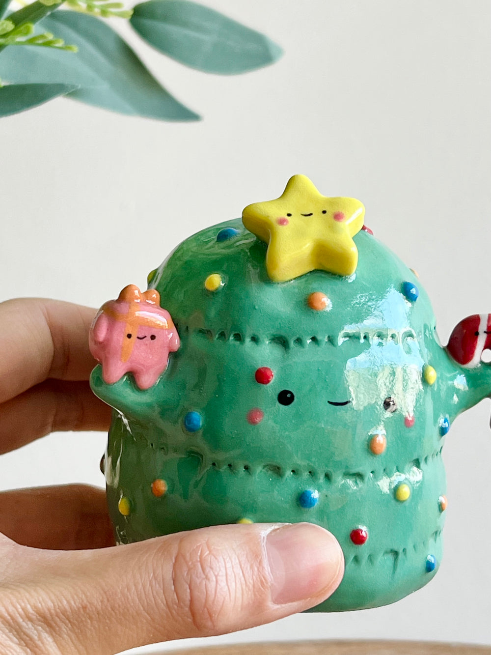 Super festive Christmas tree bud vase, photo 9 of 12