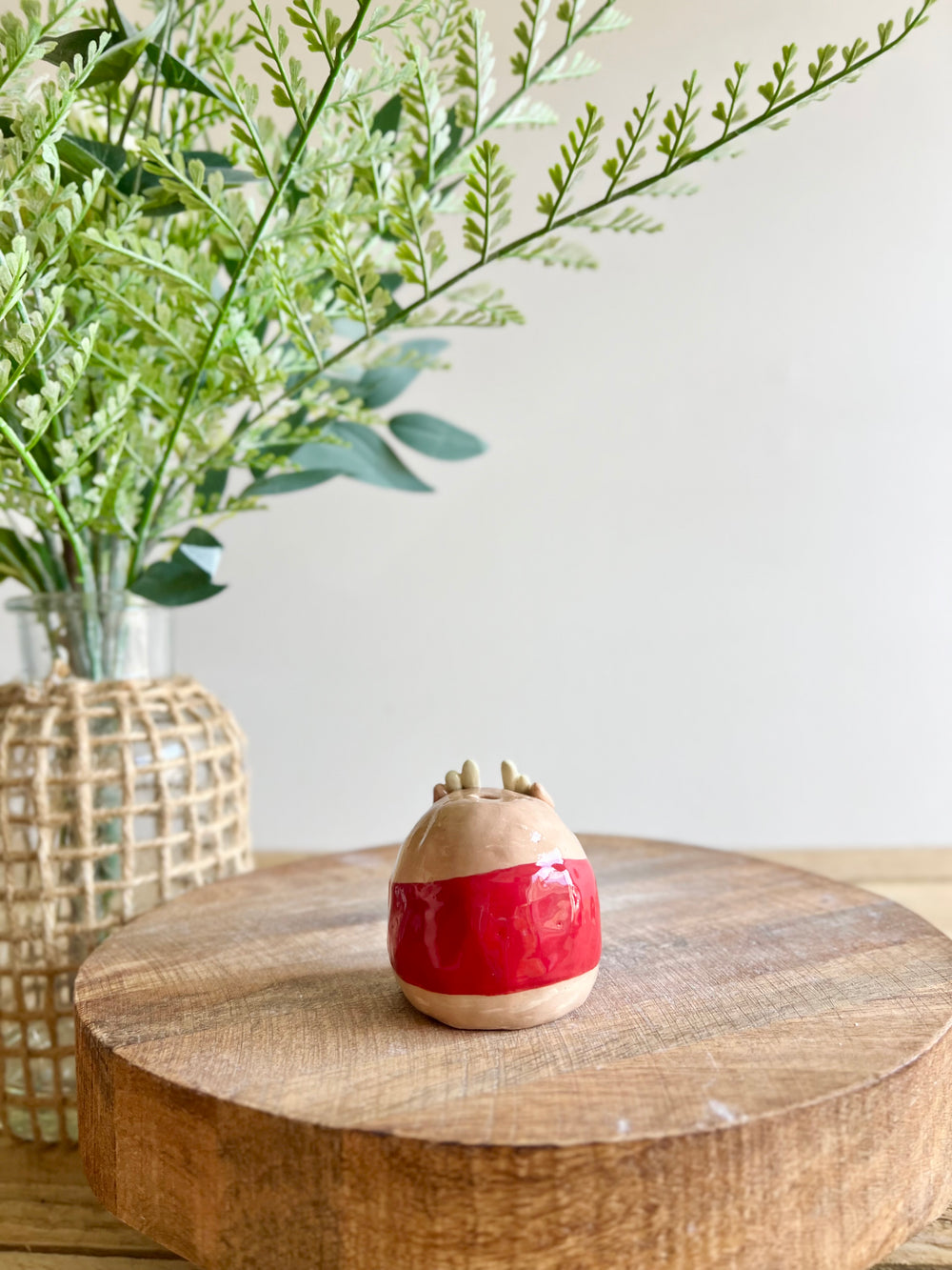 Red Christmas sweater reindeer bud vase, photo 5 of 10