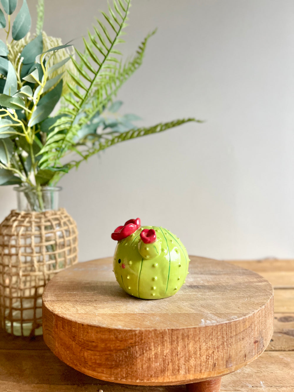 Bud vase, photo 5 of 10