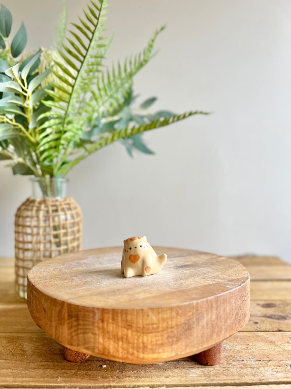 Desk friend, photo 1 of 10