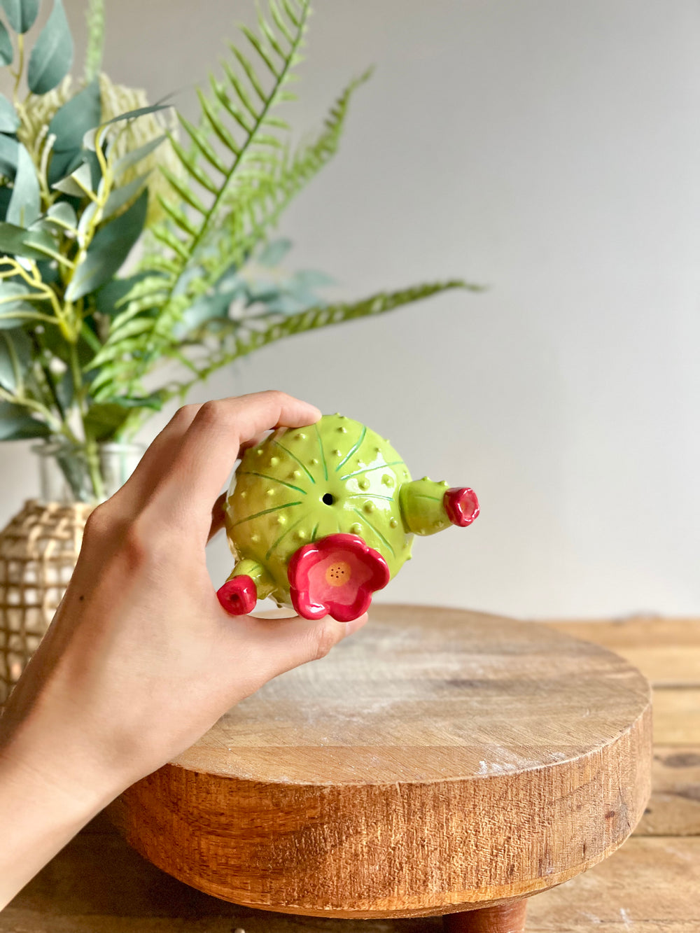 Bud vase, photo 6 of 10