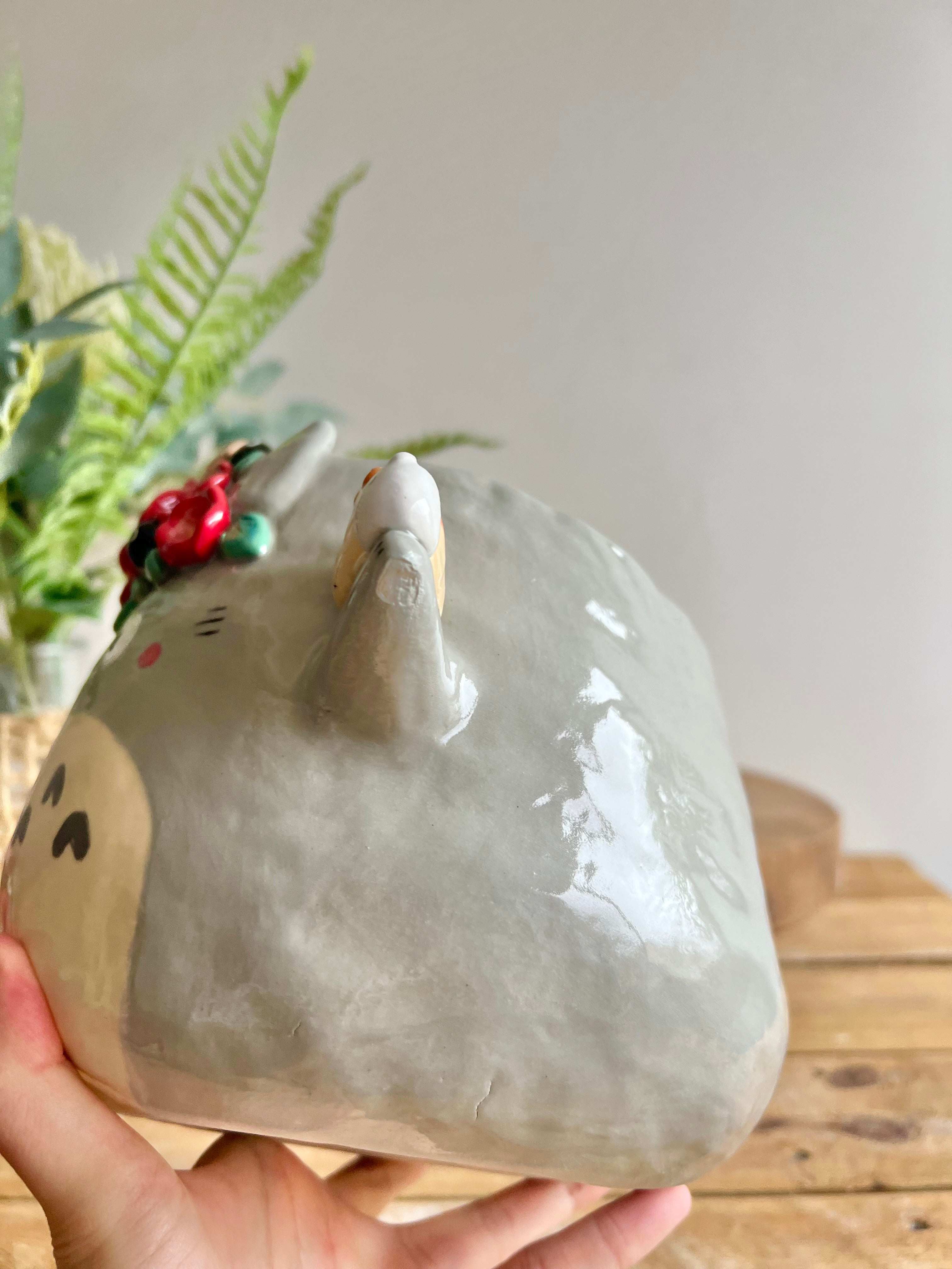 Large planter pot (no drainage hole)