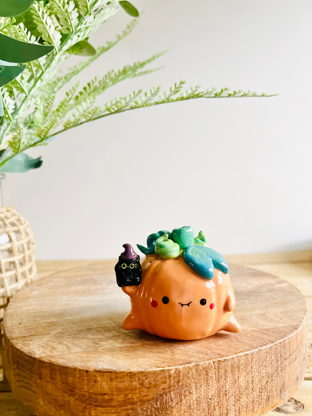 Pumpkin with black cat witch friend bud vase, photo 8 of 8