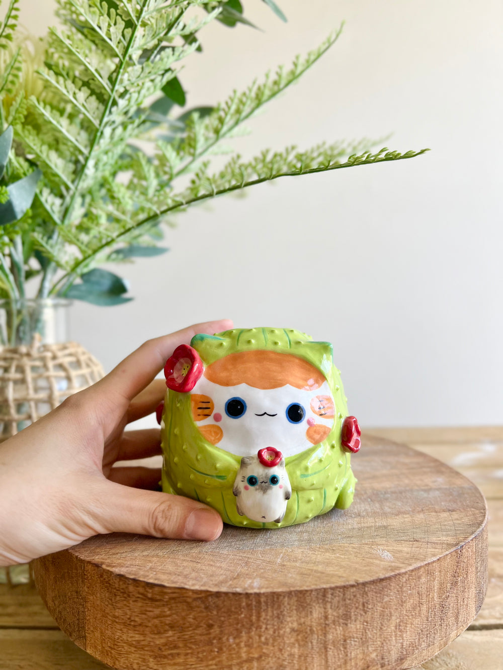 Flowery Ginger CAT-us vase with grey cat friend, photo 9 of 17