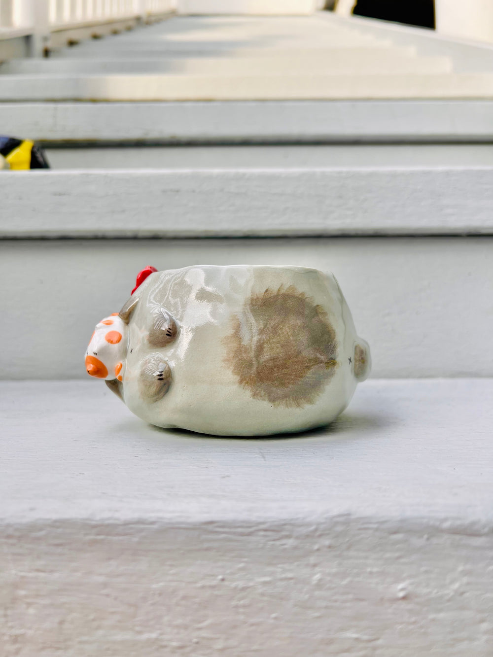 Sideways grey cat pot with ginger cat friend, photo 4 of 9