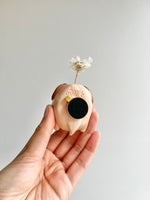 Bud Vase Magnet