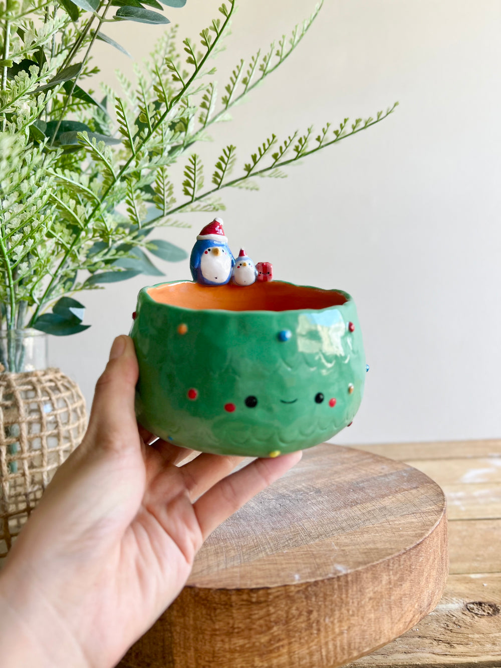 Christmas tree bowl with penguin friends, photo 10 of 12