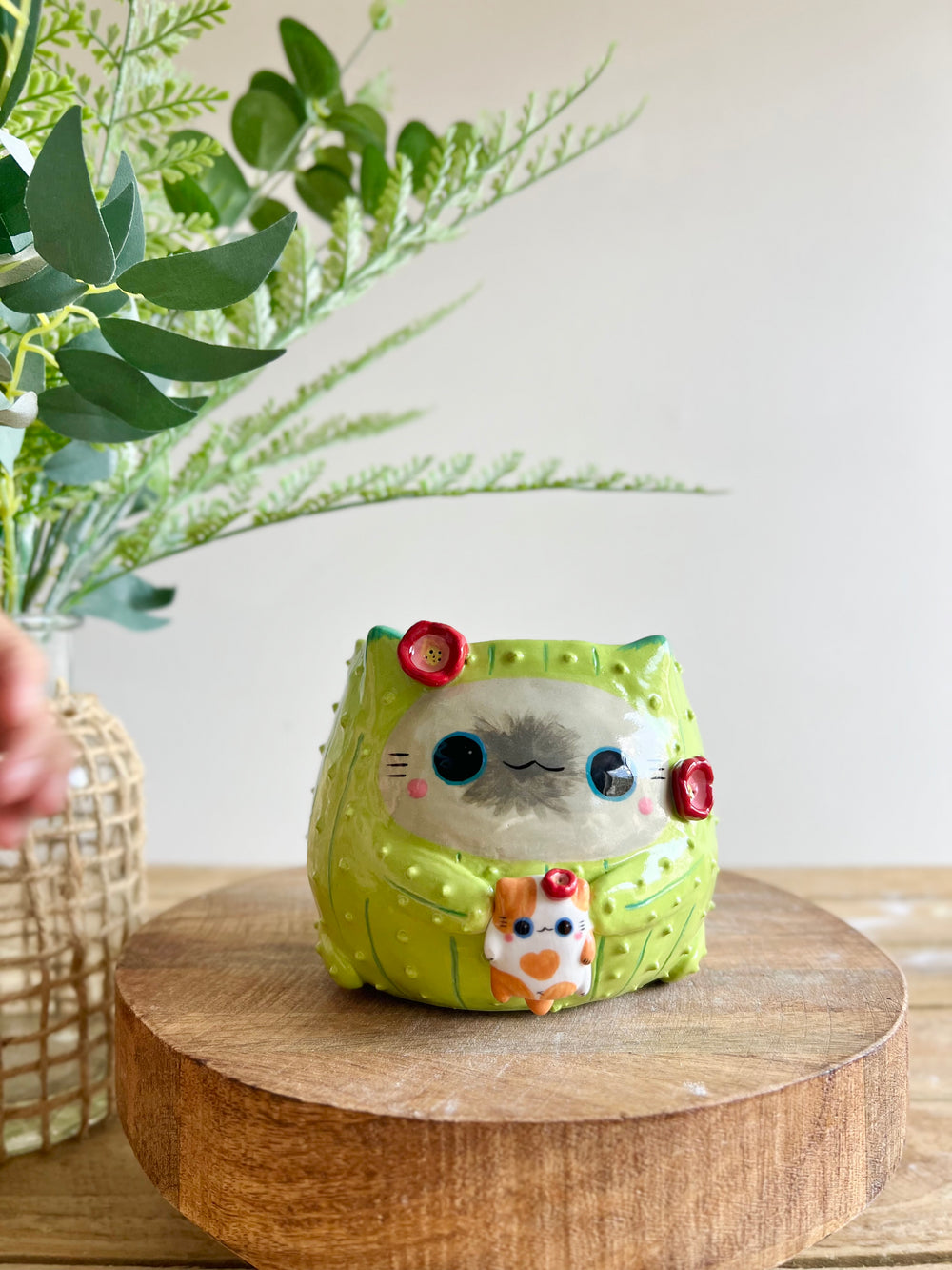 Flowery grey CAT-us pot with ginger cat friend, photo 2 of 15