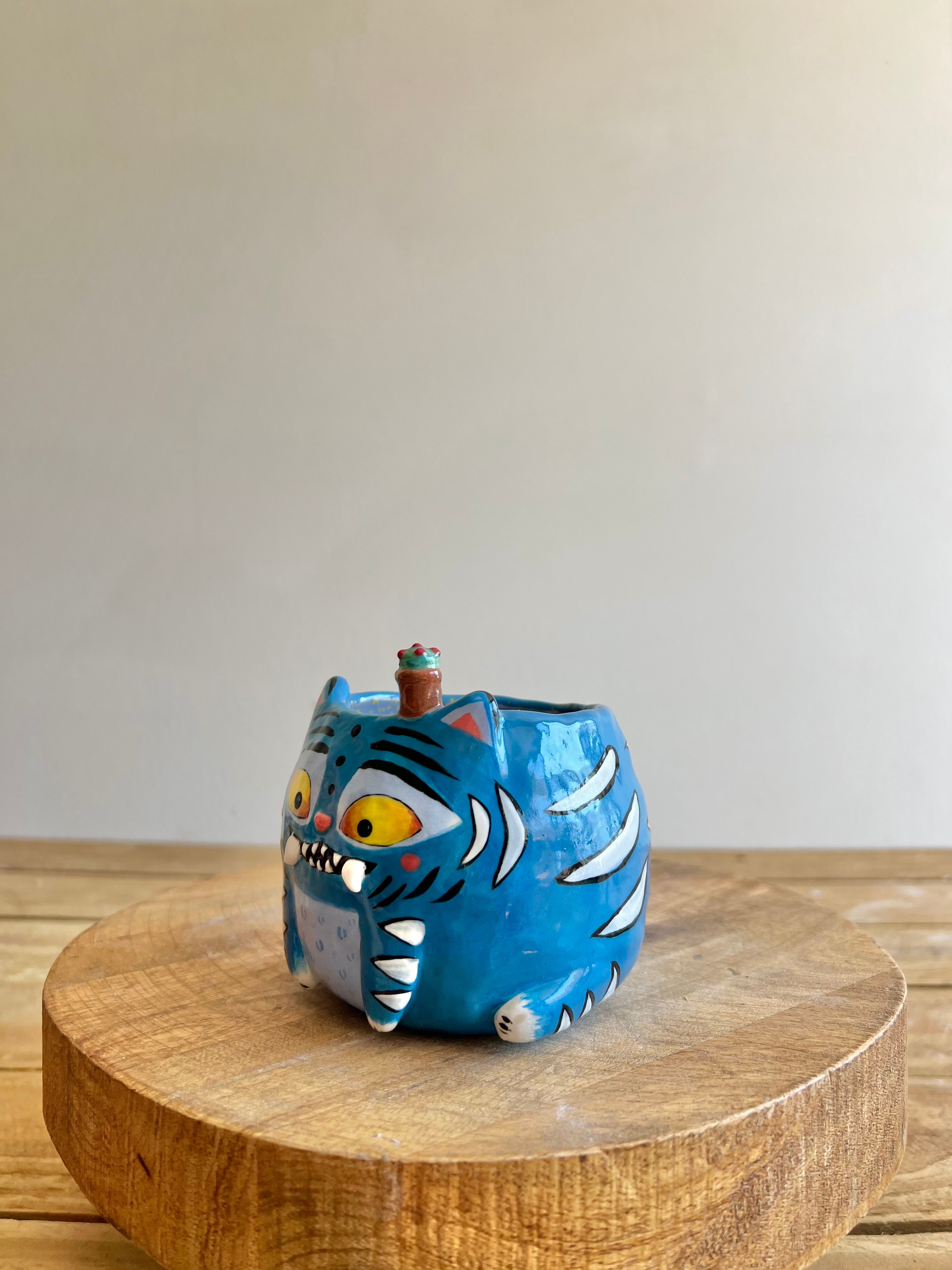 Small Derpy Pot