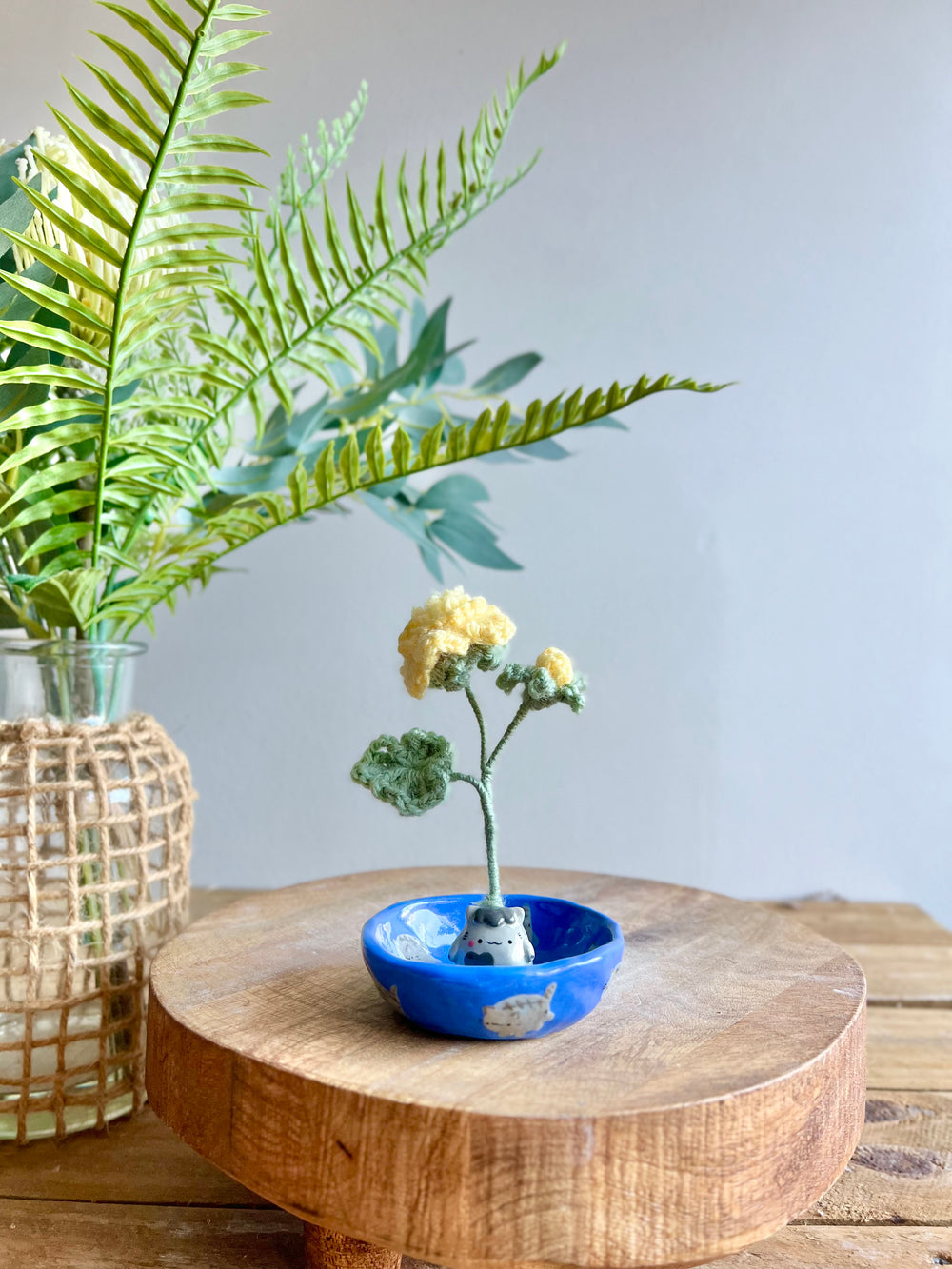 Bud vase trinket dish, photo 1 of 10