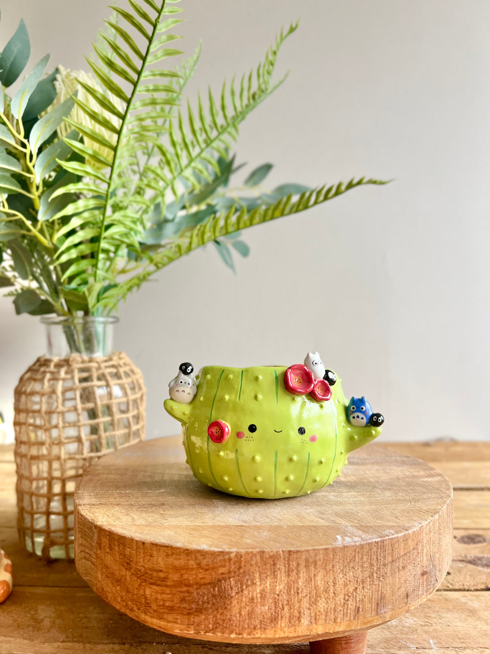 Planter pot, photo 1 of 11