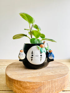 No Face and Totoro friends Halloween pot