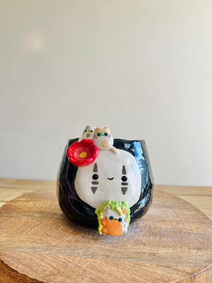 No Face Pot with Cat pot and friends