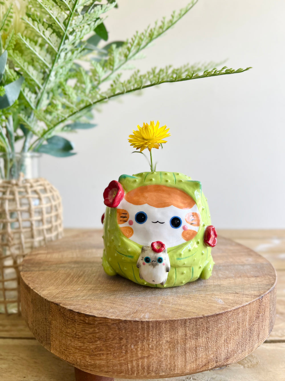 Flowery Ginger CAT-us vase with grey cat friend, photo 1 of 17