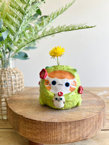 Flowery Ginger CAT-us vase with grey cat friend