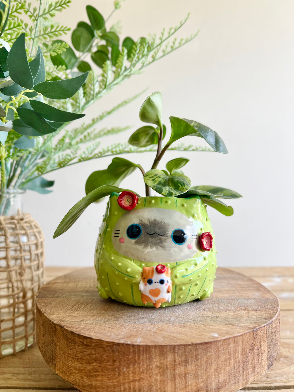 Flowery grey CAT-us pot with ginger cat friend, photo 1 of 15
