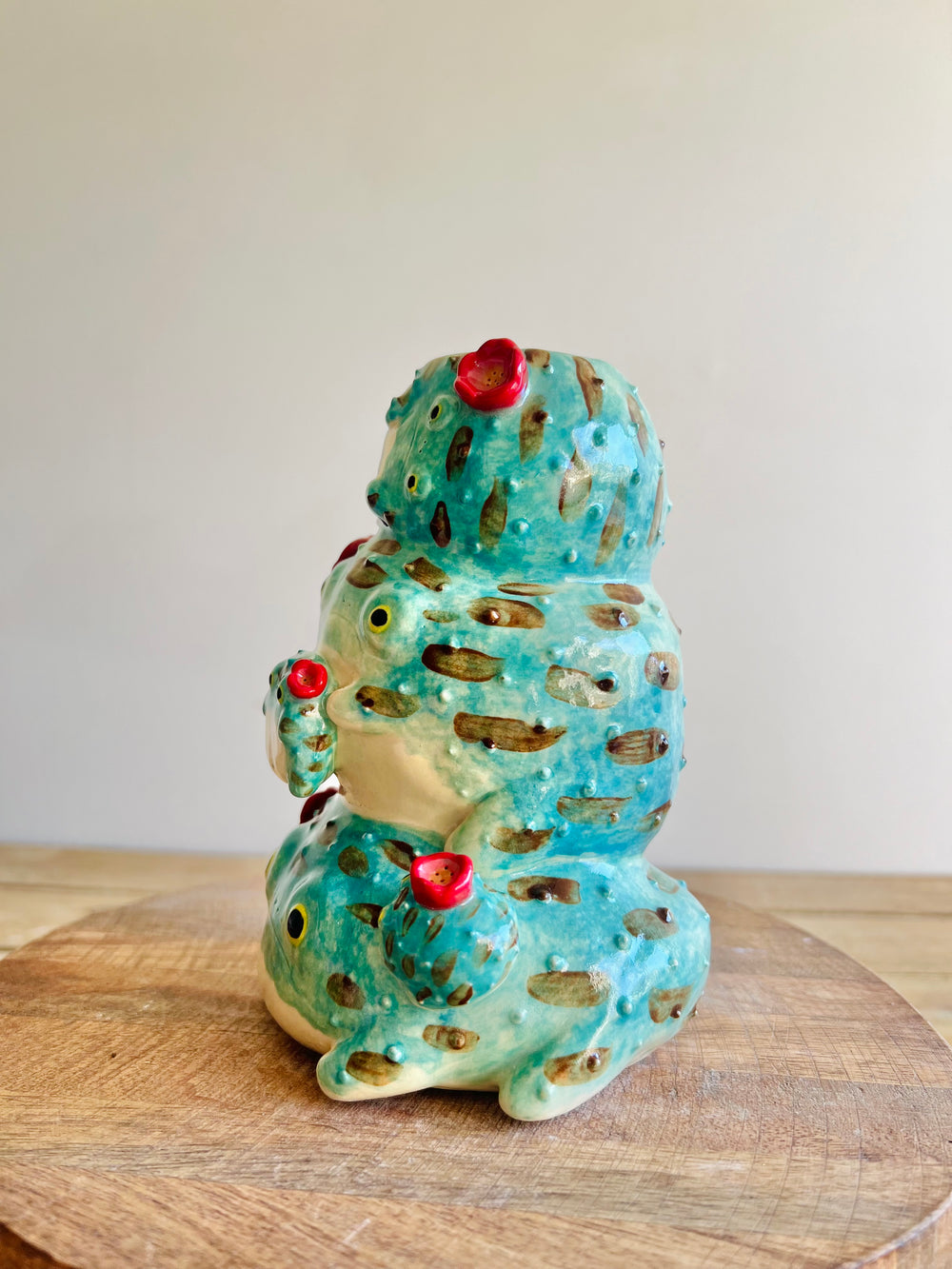Grump Froggo family trio stack vase, photo 5 of 8