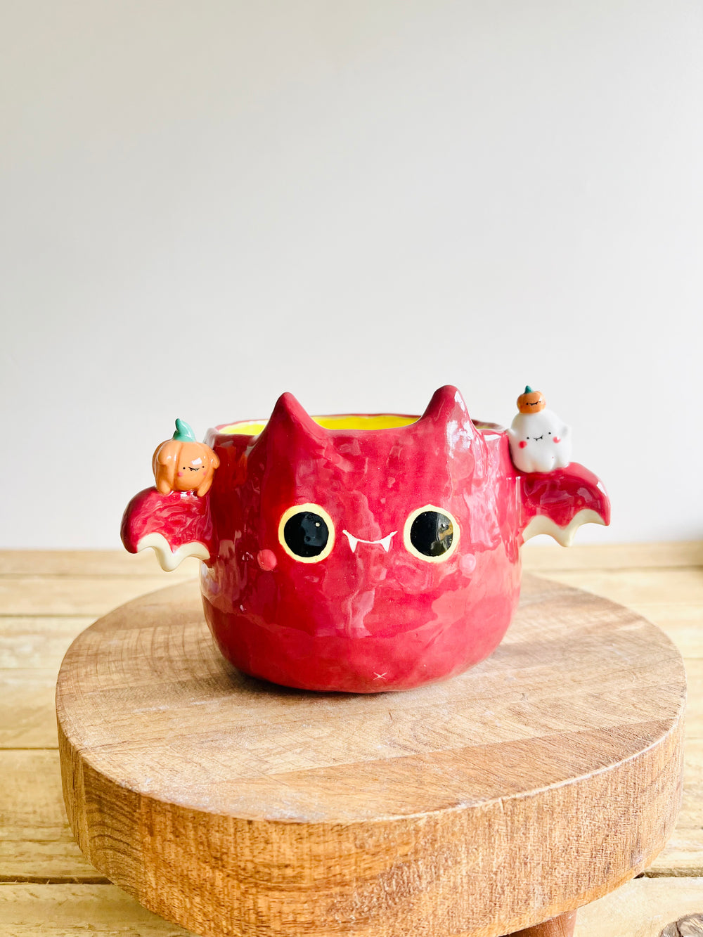 Bat pot with ghost and pumpkin friends, photo 6 of 8