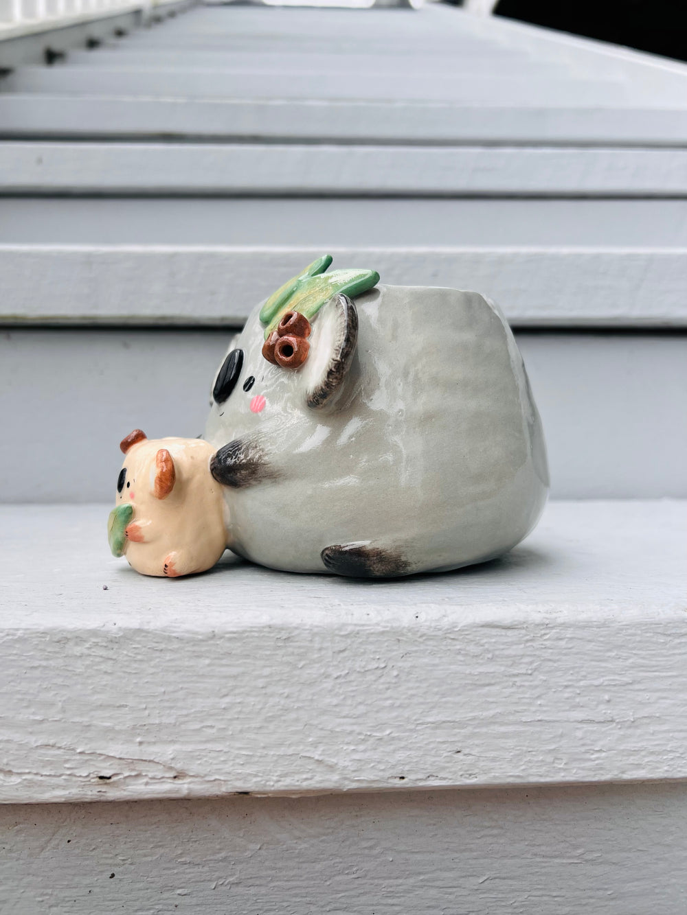 2in1 Koala pot with baby koala vase, photo 4 of 8