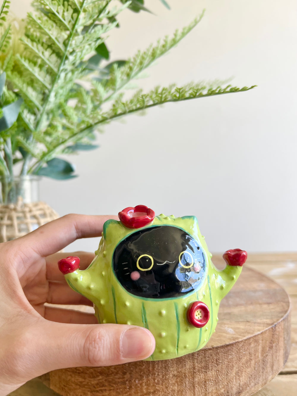 Flowery Black CAT-us bud vase, photo 9 of 11