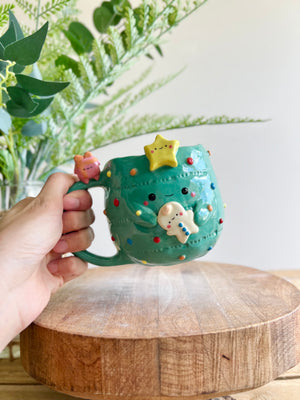 Christmas tree mug with gingerbread and present friend