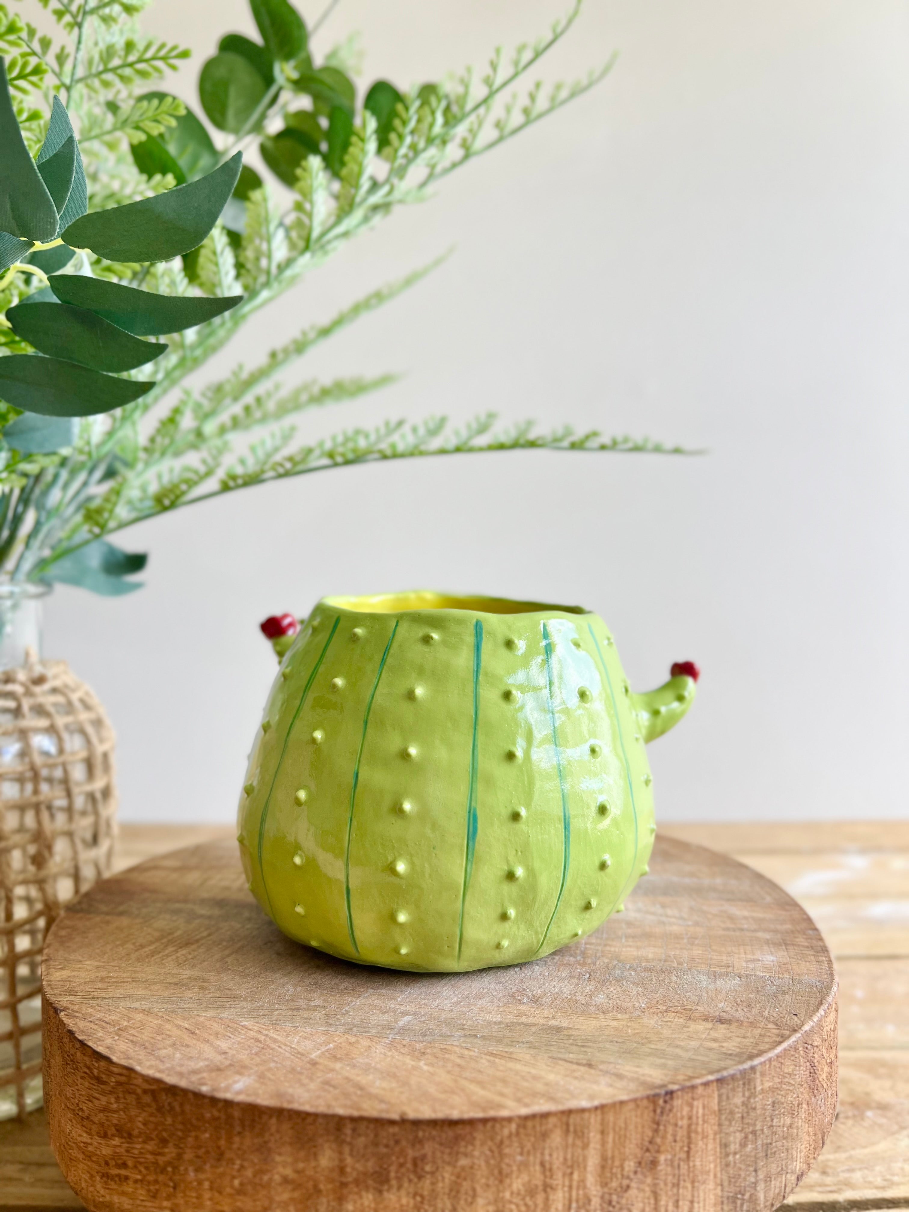 Flowery MULD Cactus pot #2