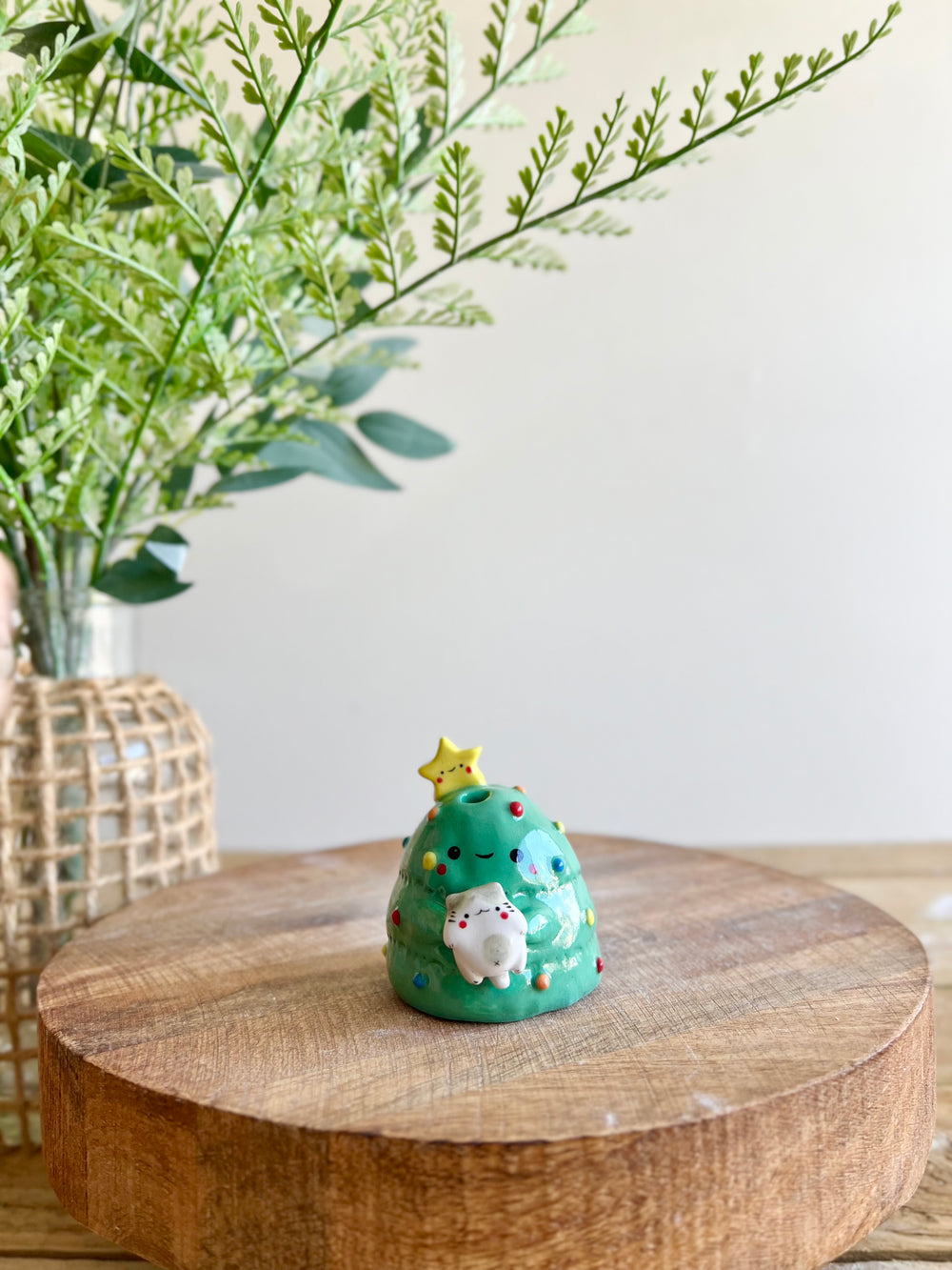 Christmas tree with grey cat friend bud vase, photo 5 of 9