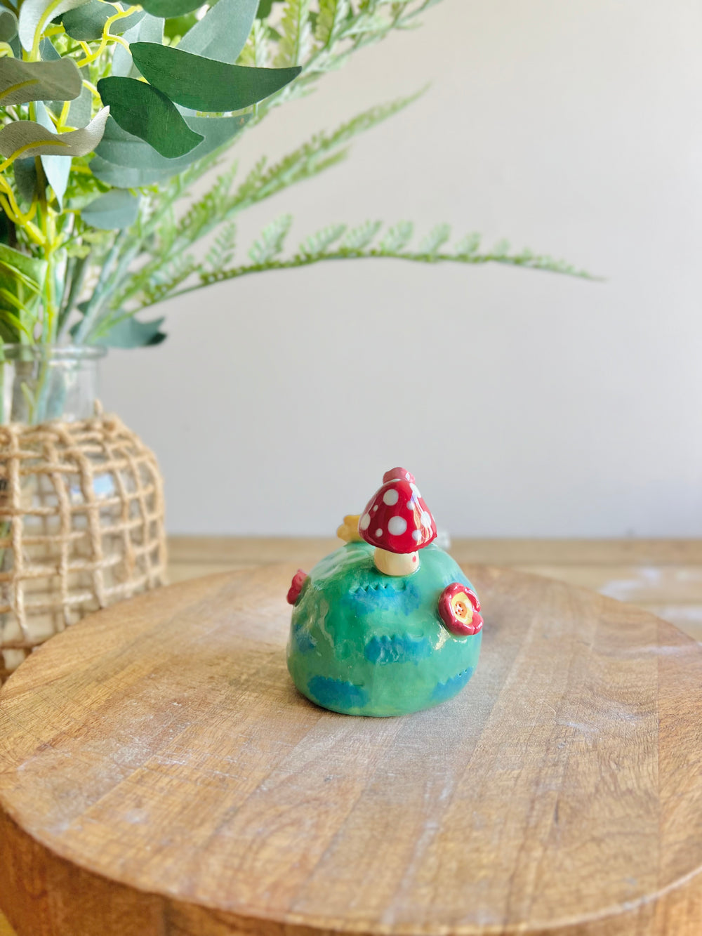 Romantic cat bud vase, photo 3 of 11