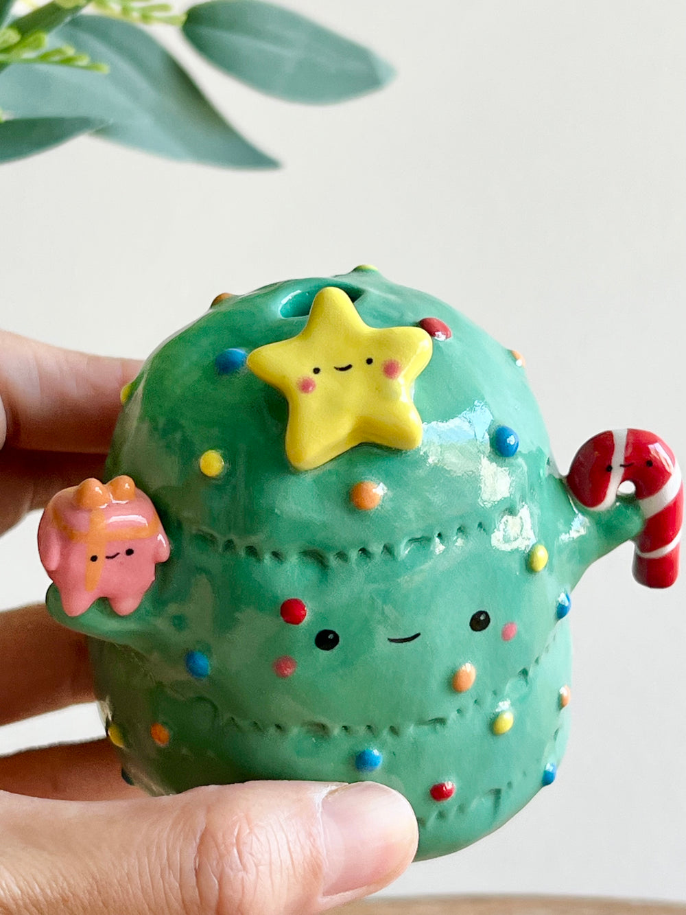 Super festive Christmas tree bud vase, photo 10 of 12
