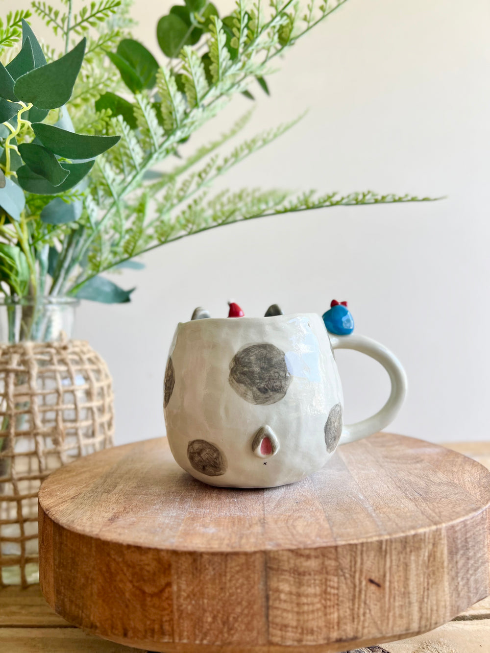 Festive bunny mug with penguin friends, photo 4 of 13