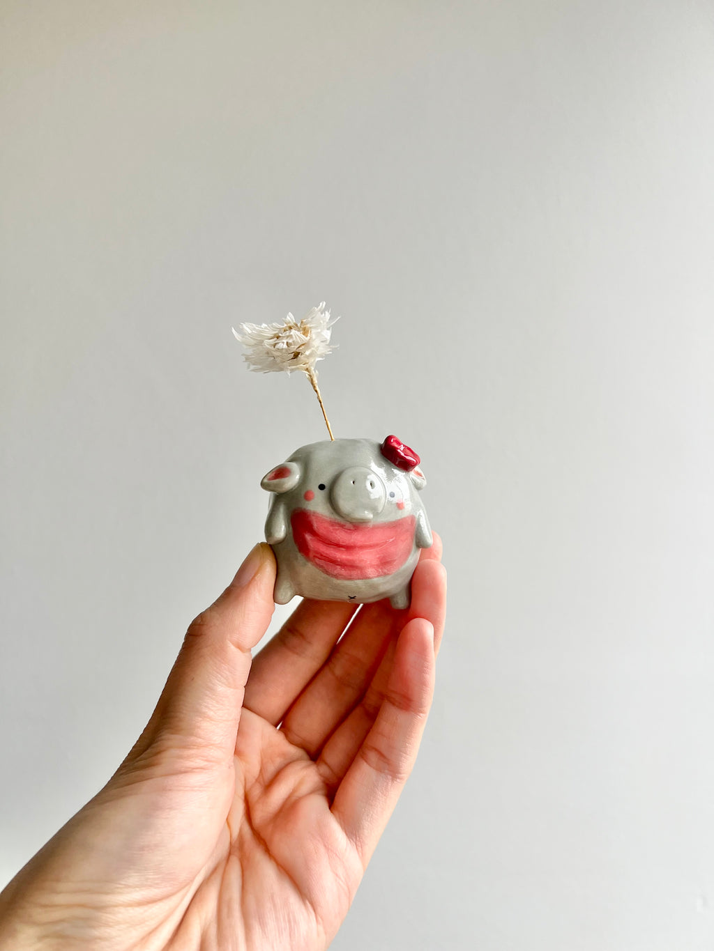Bud Vase Magnet