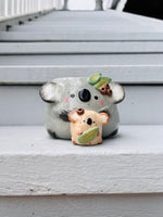 2in1 Koala pot with baby koala vase