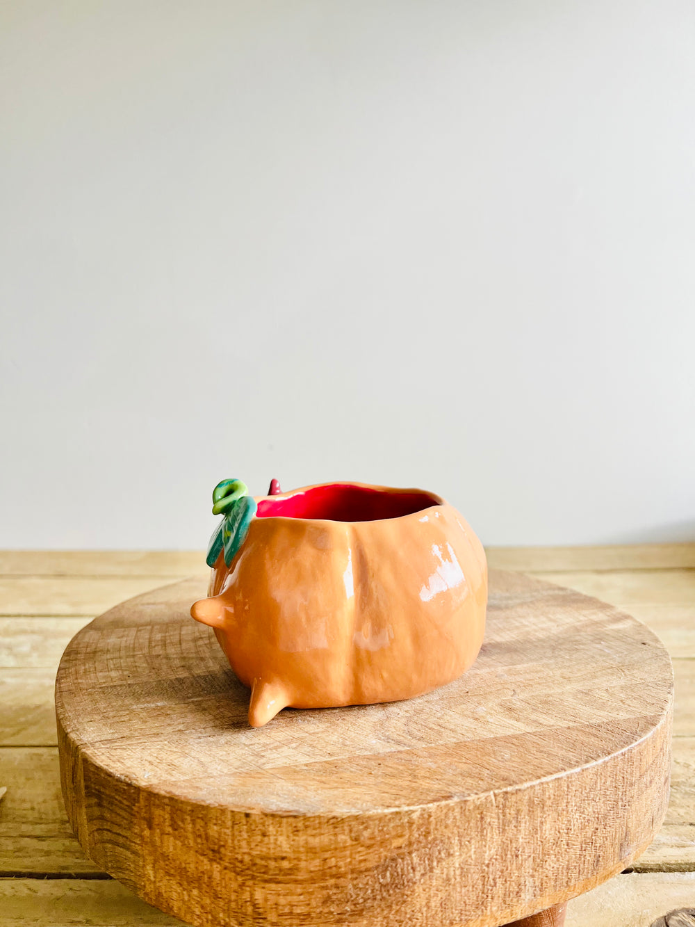 Pumpkin pot with ghost friend, photo 4 of 7