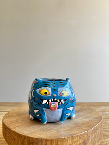 Large Derpy pot