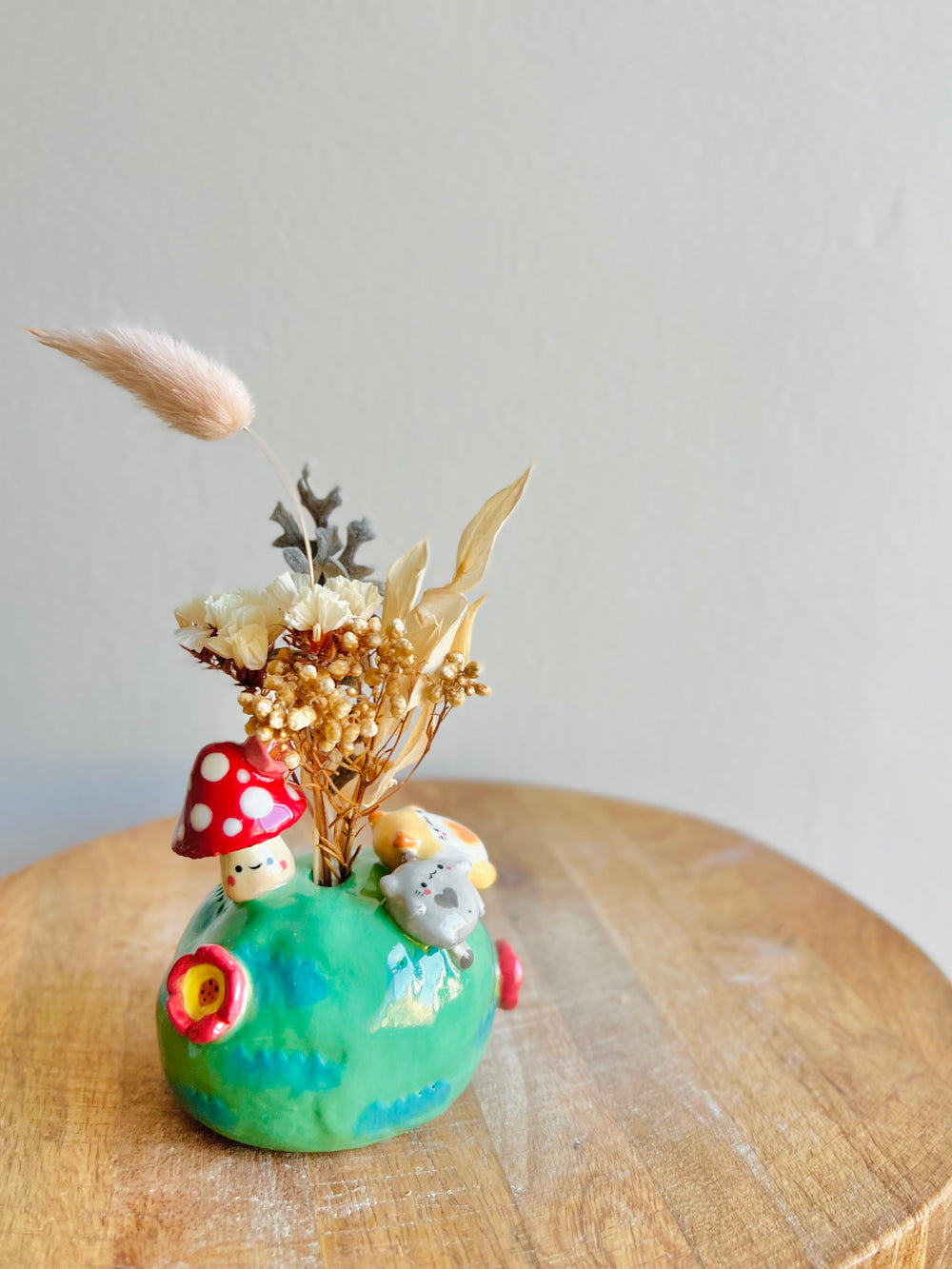 Romantic cat bud vase, photo 11 of 11