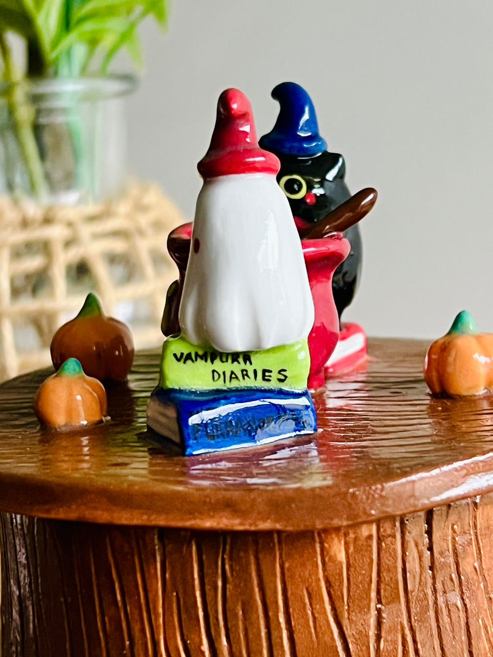 Cat witch and Ghost friends cauldron fun lidded trinket pot, photo 14 of 15