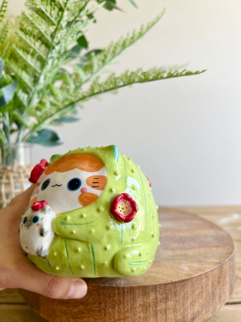 Flowery Ginger CAT-us vase with grey cat friend, photo 14 of 17