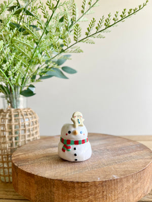 Snowman with gingerbread friend bud vase