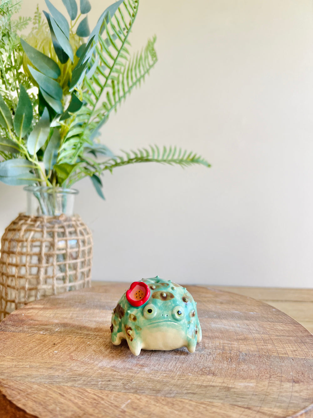 Grump Froggo bud vase #2, photo 2 of 8