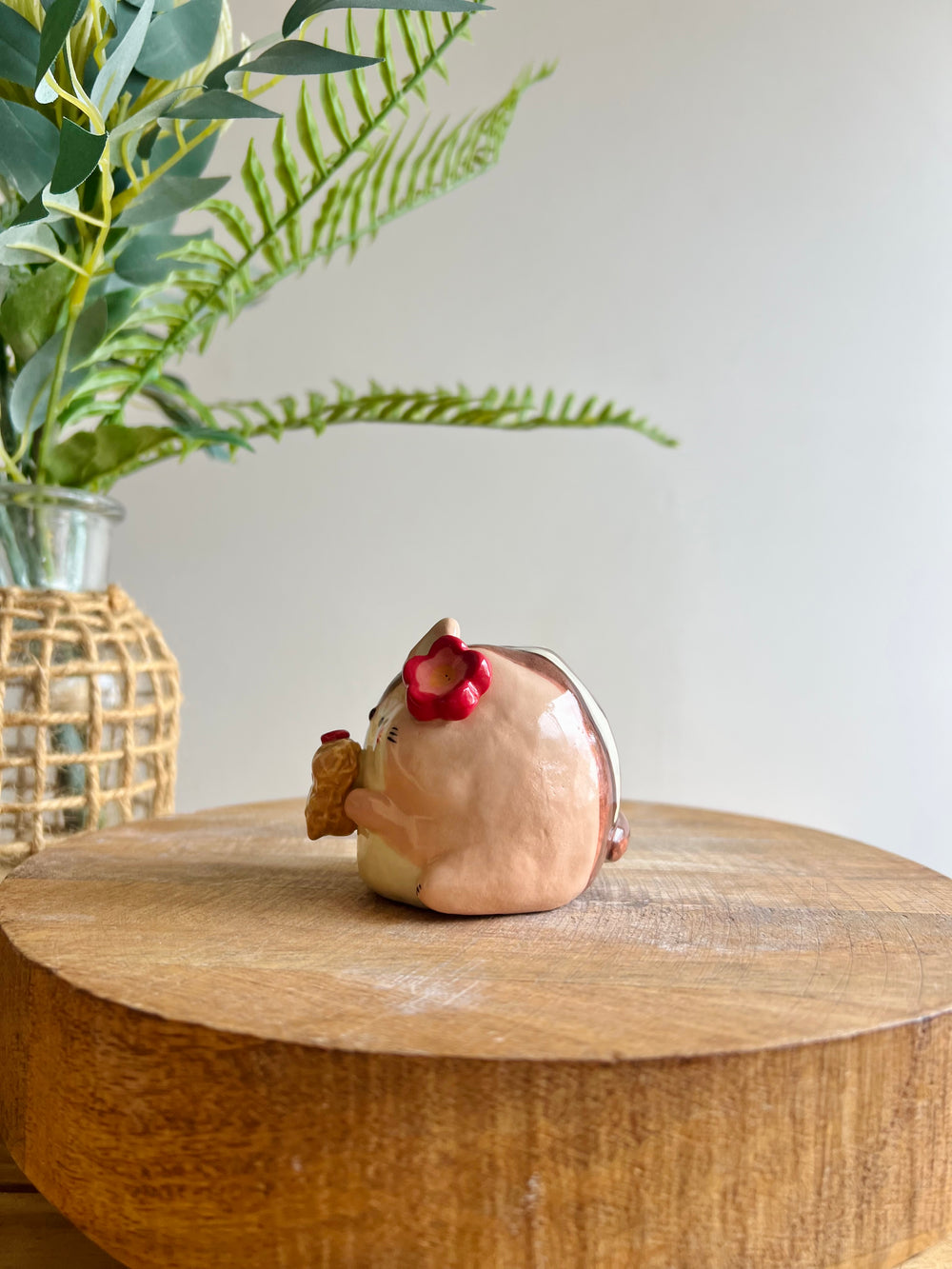 Bud vase, photo 5 of 7