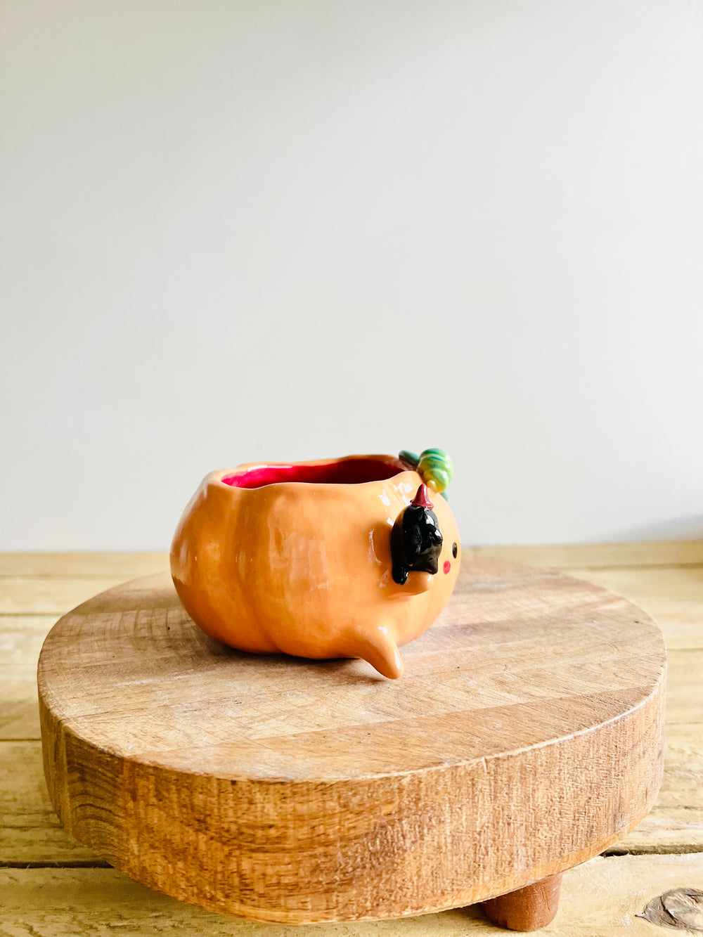 Pumpkin pot with black cat friend, photo 2 of 7