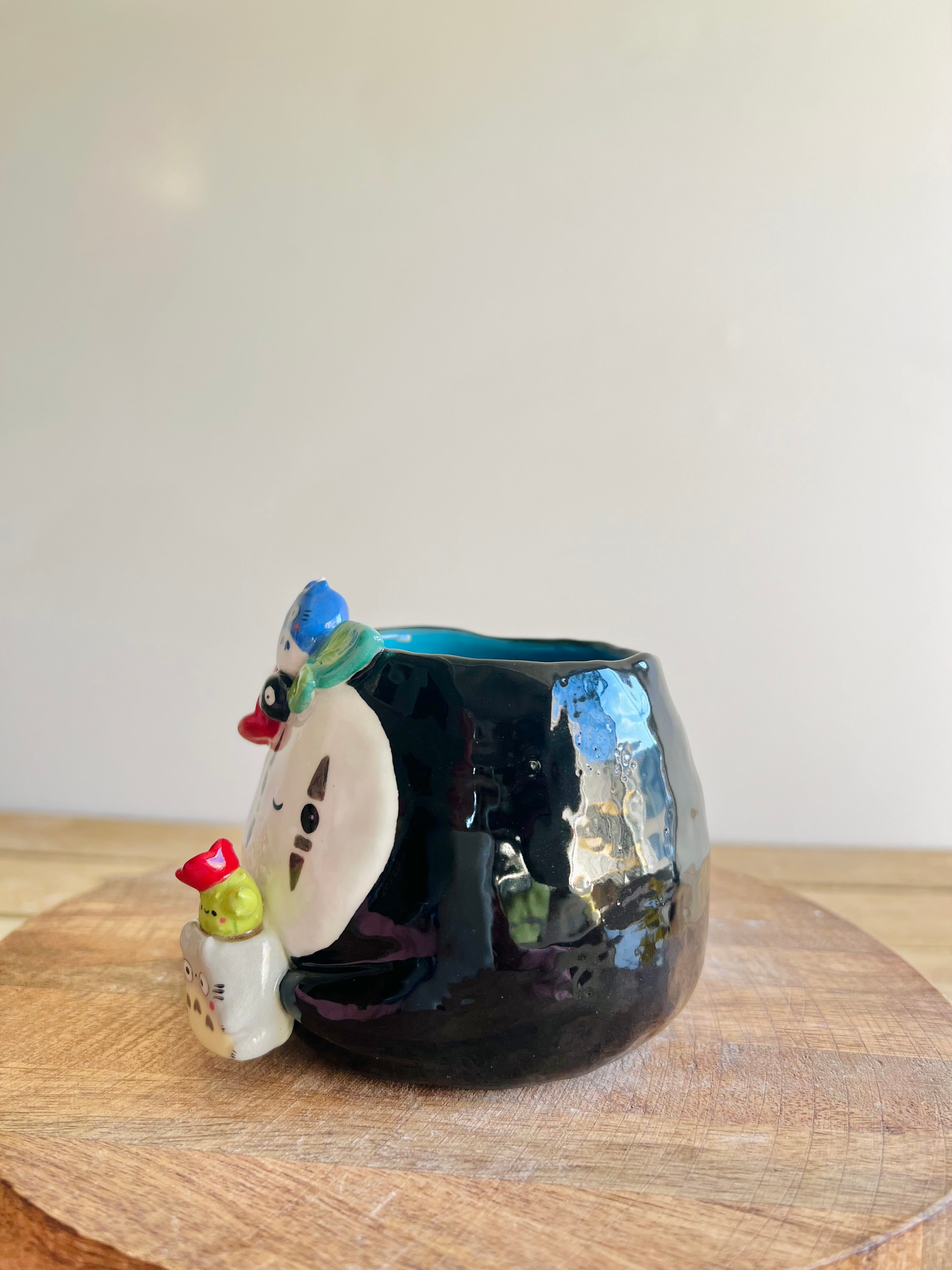 No Face pot with Tototo pot and friends