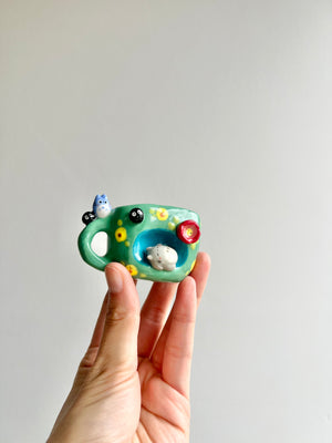 Mug magnet