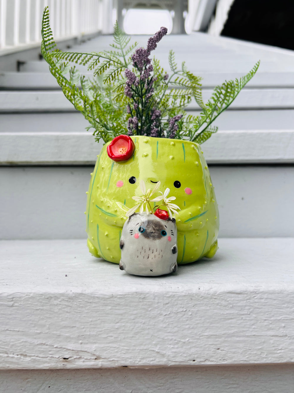 2in1 Cactus pot with grey cat vase friend, photo 5 of 7