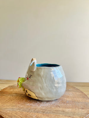 Totoro pot with cat pot and friend (string of pearls)