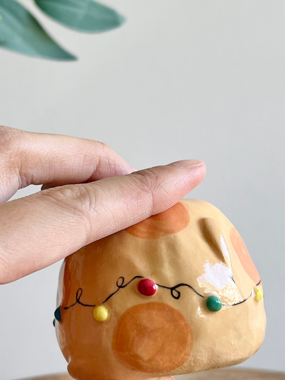Ginger cat Christmas lights bud vase, photo 11 of 13