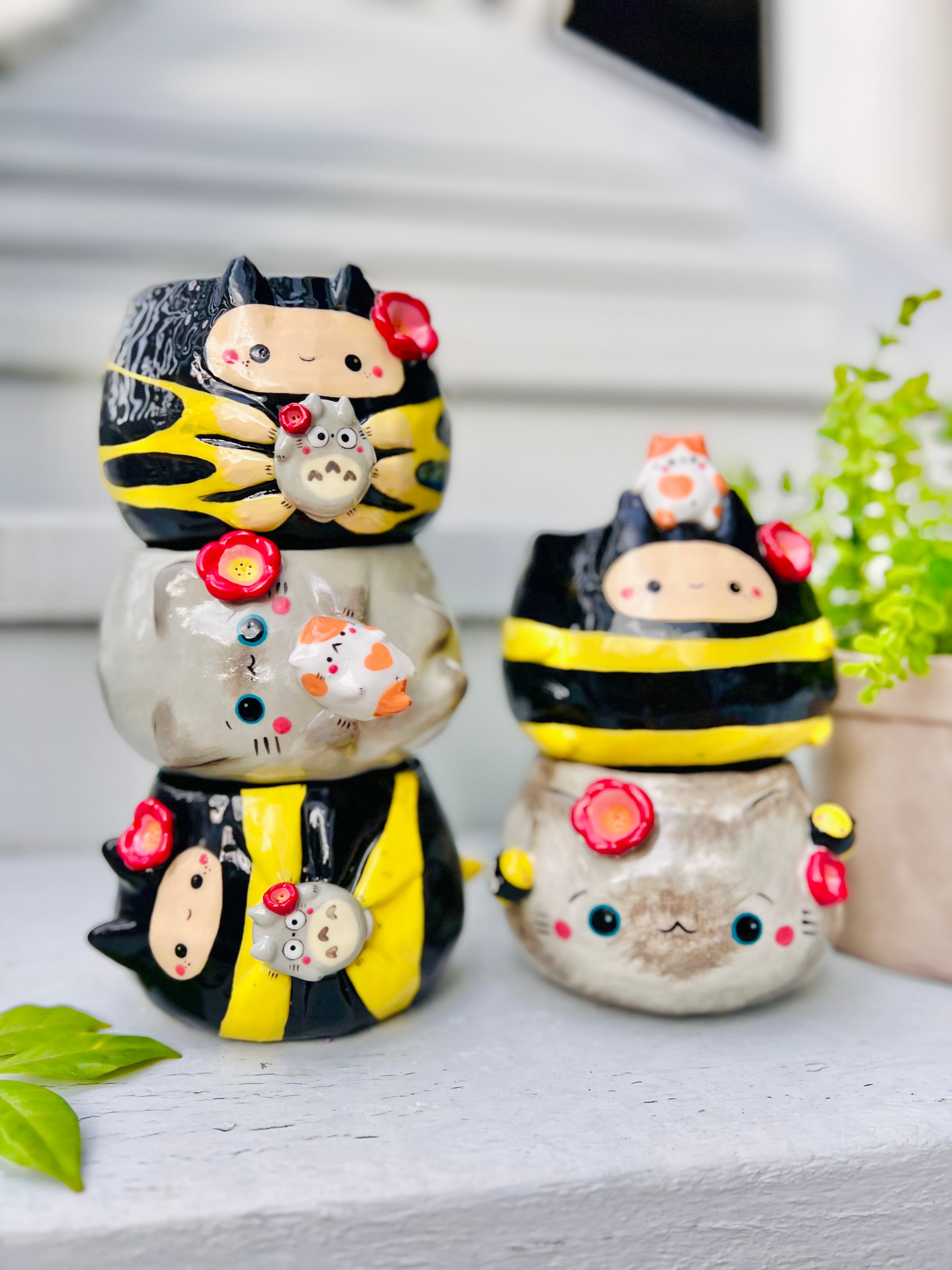 Sideways bee pot with Totoro friend