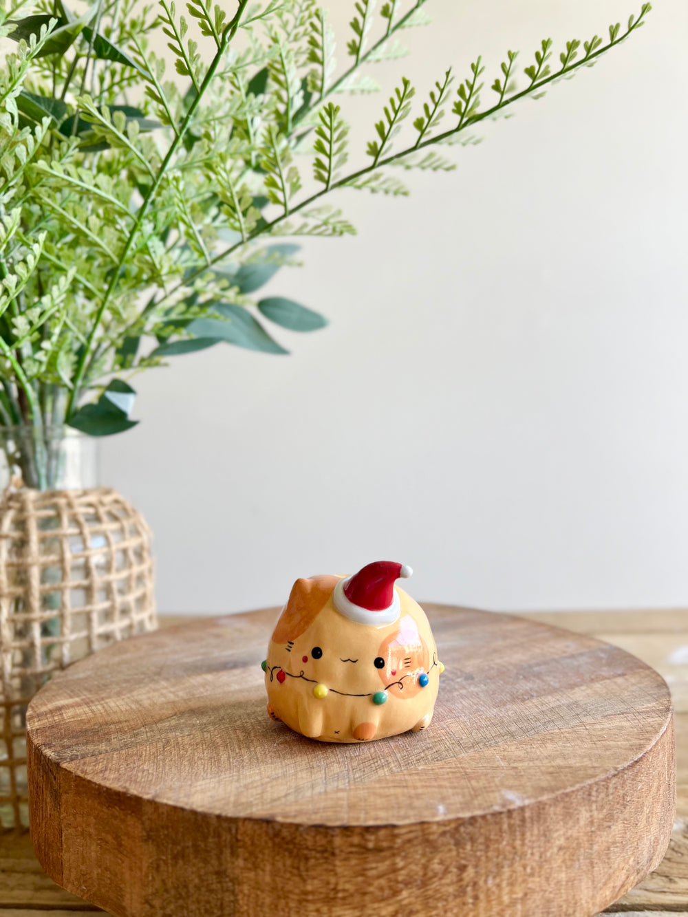 Ginger cat Christmas lights bud vase, photo 2 of 13