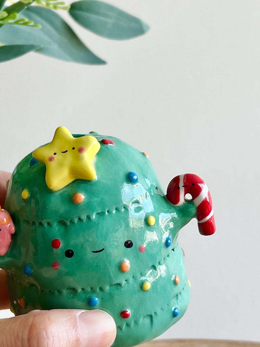 Super festive Christmas tree bud vase, photo 11 of 12