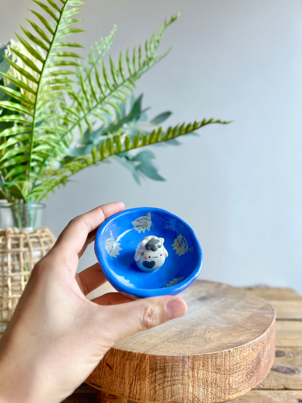 Bud vase trinket dish, photo 5 of 10